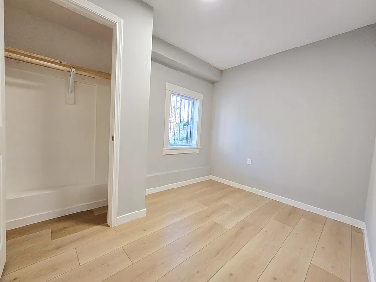 1500 7th Ave #1 — Photo 8
