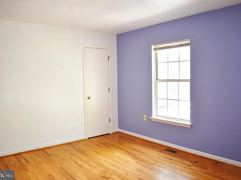 107 Parkside Dr — Photo 9