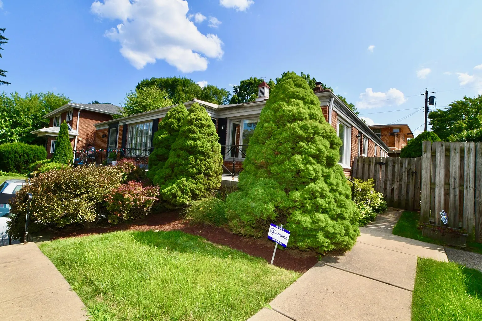 7024 Penn Ave photo 1