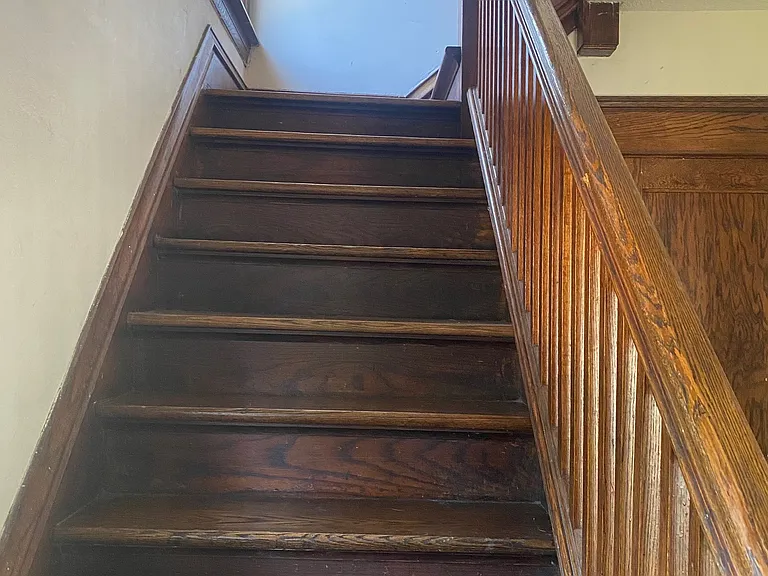 1224 N High St — Photo 9