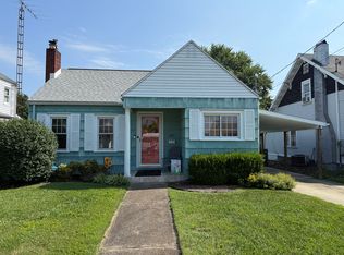 1105 Lakeview Dr, Parkersburg, WV 26104