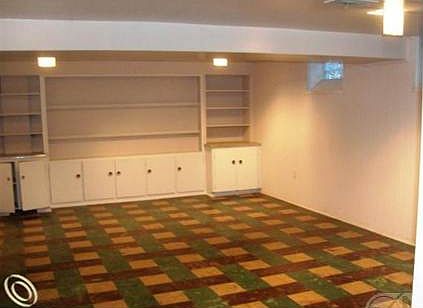 Lower Level Rec Room.JPG
