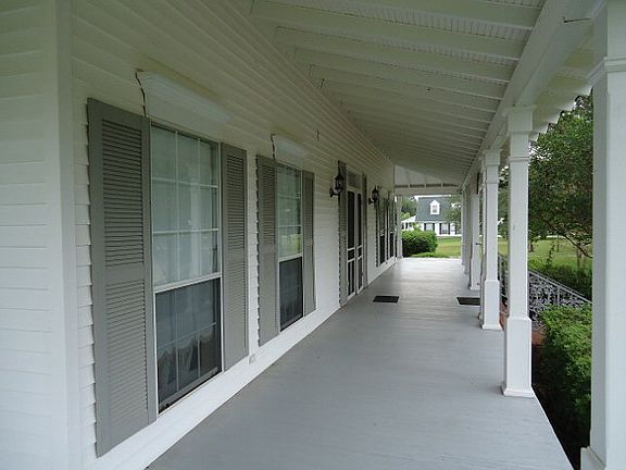 3rd image of 91 Tierra Lago Dr