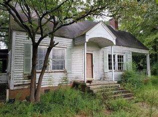 406 New St, Seven Springs, NC 28578