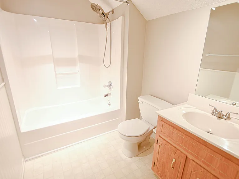 1759 Butternut Dr — Photo 15