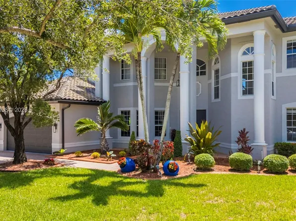 4135 SW 186th Way, Miramar, FL 33029