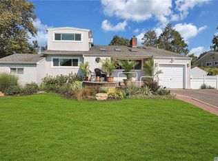 5 Crome Rd, Syosset, NY 11791