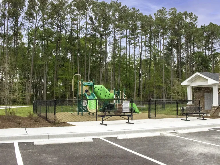 Waterford Pointe — Photo 7