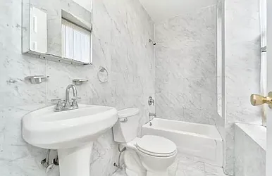 Rented by Living New York