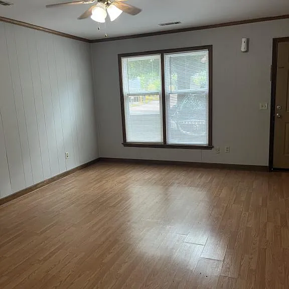 113 Oak St #3 — Photo 16