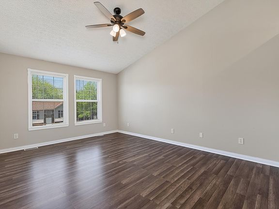 2nd image of 254 Redwood Dr