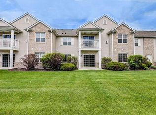 921 Village Center Dr, Racine, WI 53406