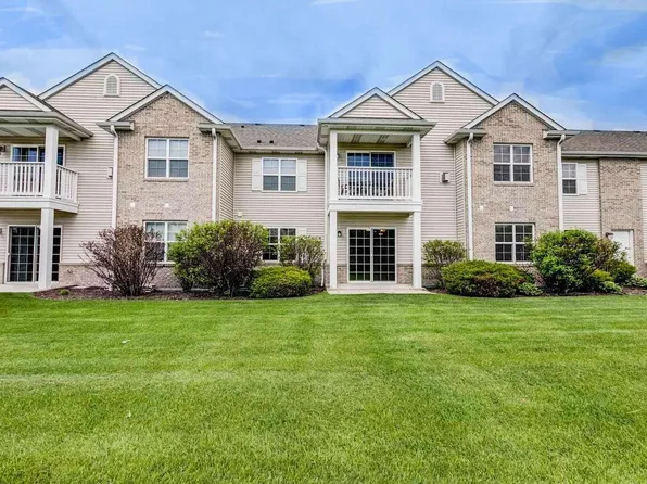 921 Village Center DRIVE #202, Mount Pleasant, WI 53406