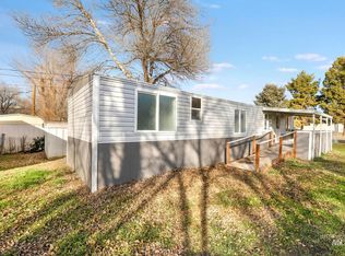 150 E Orchard St, Hagerman, ID 83332