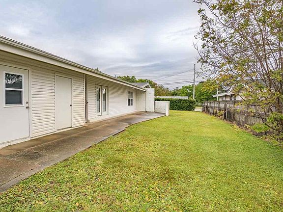 4th image of 1 Poinciana Dr
