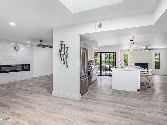 5th image of 6227 E KELTON Lane