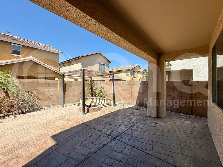 3450 E Tulsa St — Photo 50