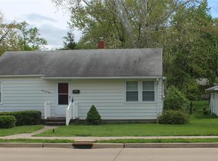 523 W Corbin St, Bethalto, IL 62010