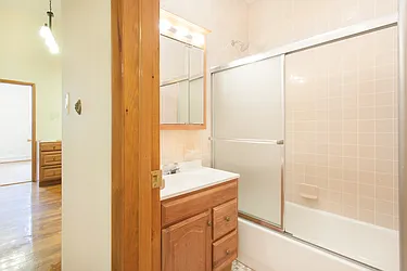 Rented by Warren T Real Estate Corp.