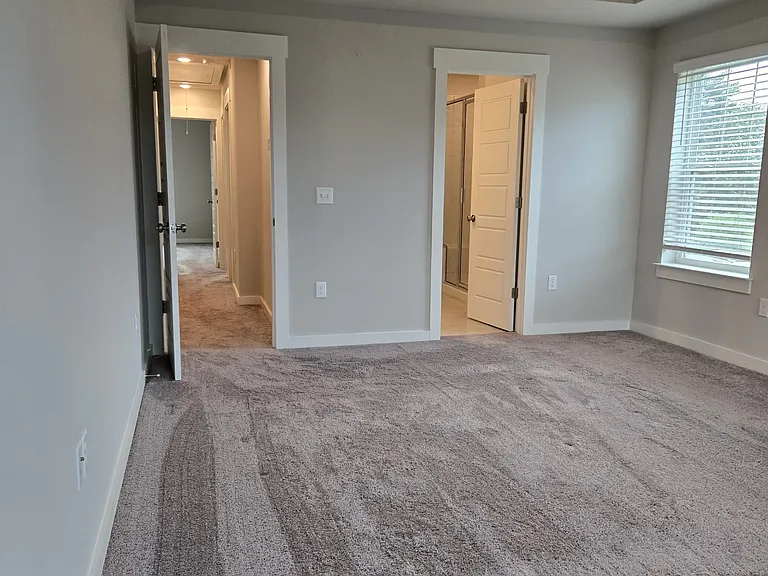 326 Lydia Dr — Photo 28
