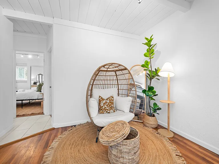 Reading Area