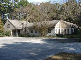 122 Stanley Rd, Beaufort, SC 29906