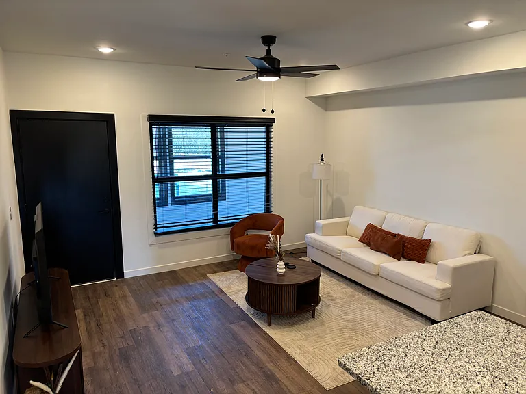 620 Wonderland Dr #110 — Photo 3