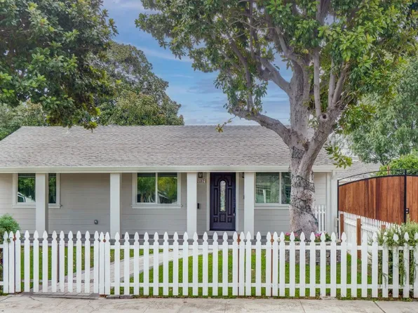 2082 Randolph Dr, San Jose, CA 95128