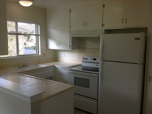 1st image of 114 W Padre St APT 17