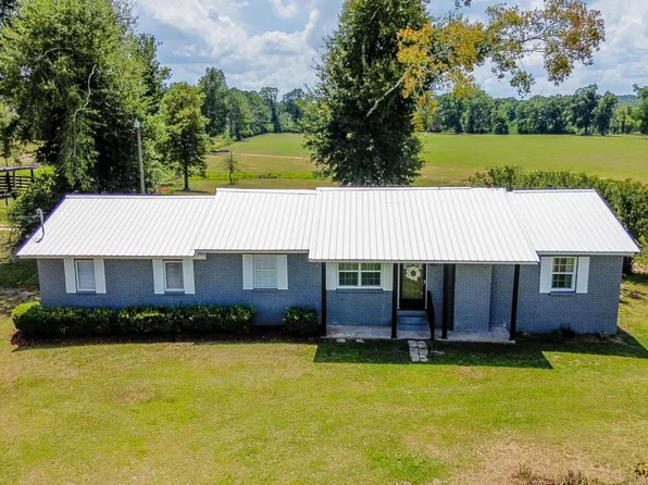 51 Leaf River Dr, Soso, MS 39480