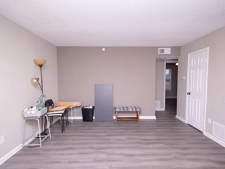 3923 Jackson Ave — Photo 15