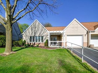 7910 N Brookline Dr, Madison, WI 53719