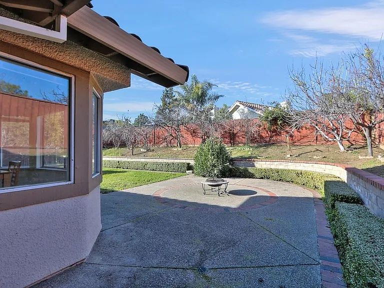 3281 Falerno Way — Photo 47