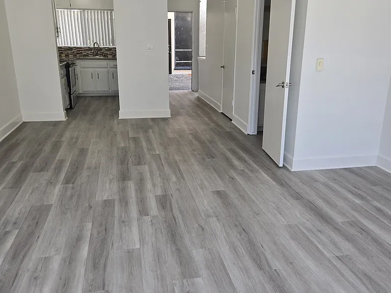 Oceanaire Townhomes — Photo 2