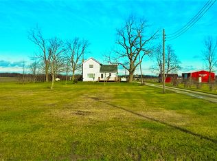 17843 Buckskin Rd, Defiance, OH 43512