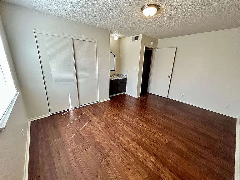 1295 Downard Ln — Photo 11