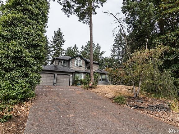 3rd image of 5604 41st Ave E