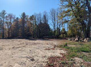 1639 Main St, Lewiston, ME 04240