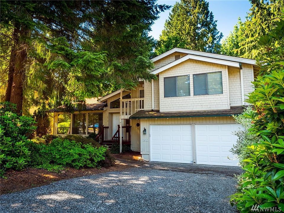 1st image of 2912 150th Ln SE