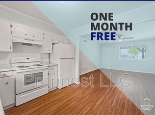 2016 N Gregg Ave APT B, Fayetteville, AR 72703