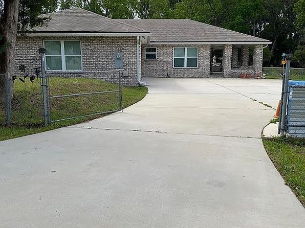 7837 Rusty Anchor Rd
