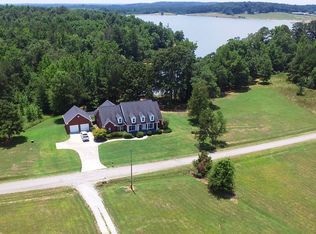 237 Walnut Ln, Covington, GA 30014