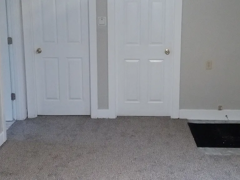 1521 Elmwood Ave — Photo 12