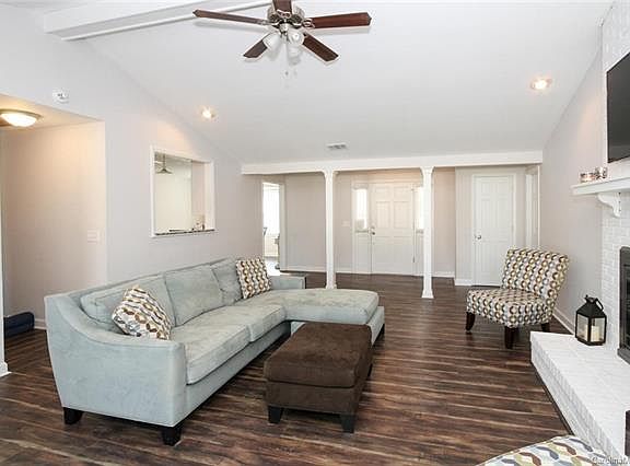 5th image of 7101 Ashbourne Ln