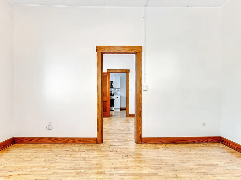 496 Dorsey Ave — Photo 42