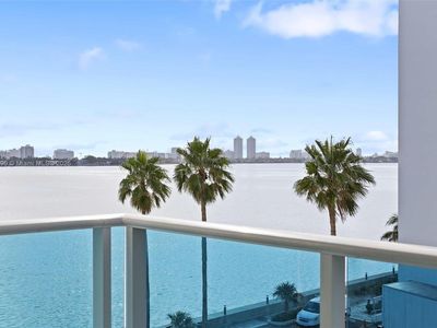 7501 E Treasure Dr APT 4C, North Bay Village, FL, 33141