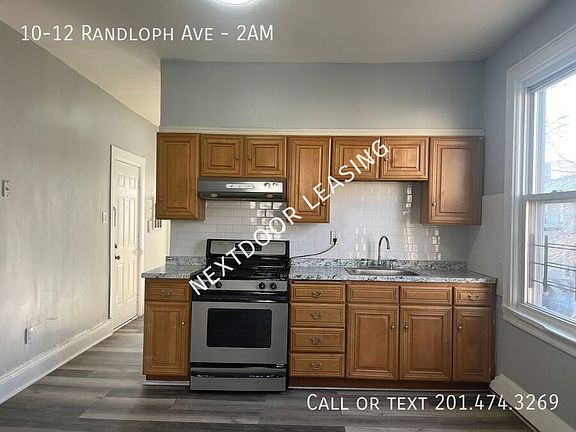 4th image of 10-12 Randolph Ave #2AM