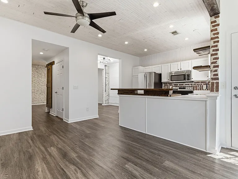 3401 Anderson Rd #4 — Photo 26