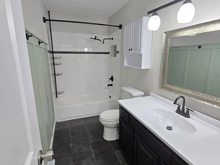 2025 Beck St — Photo 18