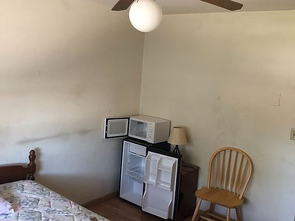 5th image of 1125 Marion Ave APT 7